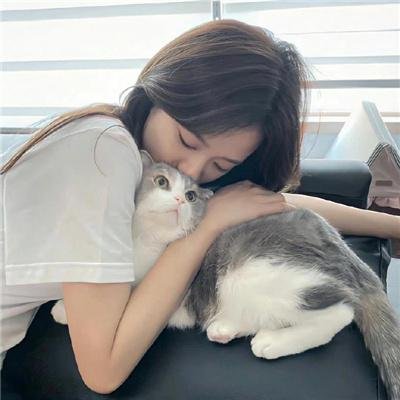 暗红